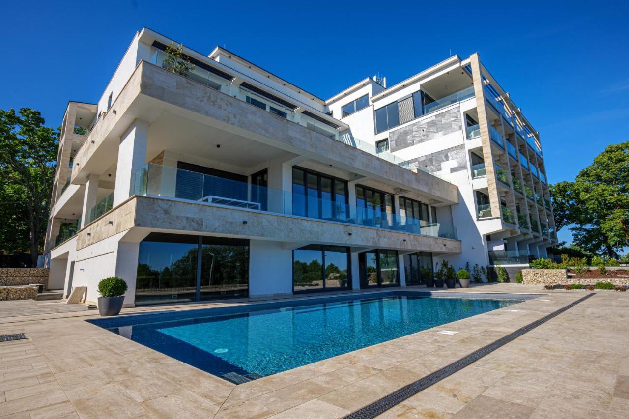 Club Panorama Residence Alsóörs Екстериор снимка